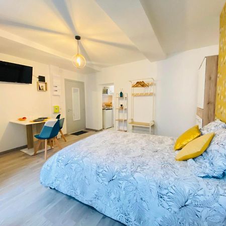 Appartement Chic Laon Exterior photo
