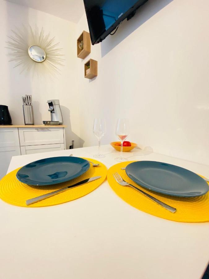 Appartement Chic Laon Exterior photo