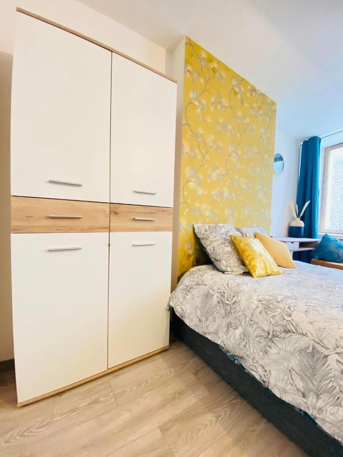 Appartement Chic Laon Exterior photo